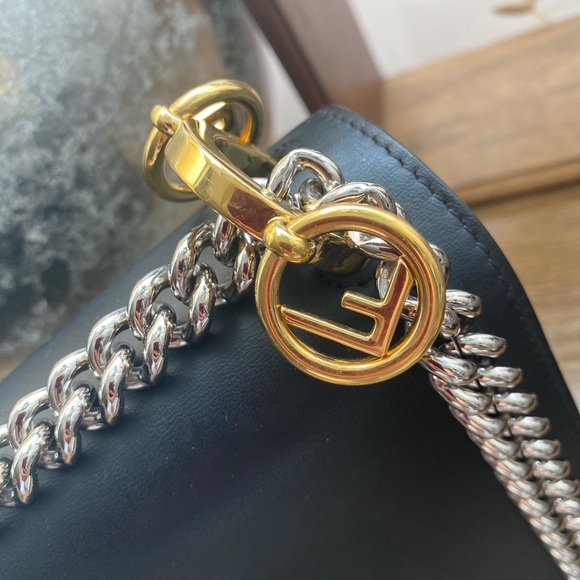 Sold on IG 🌹Fendi Kan I Small in black leather - Picture 14 of 16